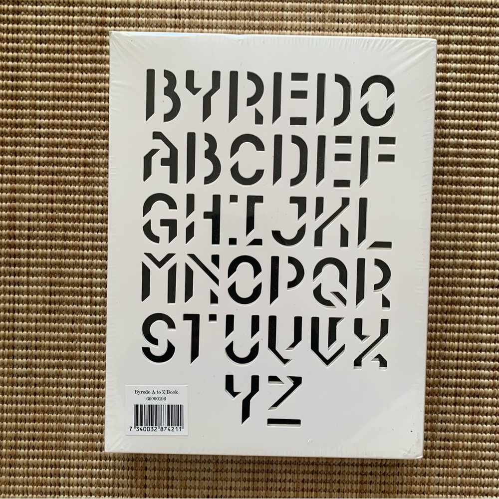 NWT Byredo A To Z Perfume Fragrance Coffee Table Book - Picture 3 of 7